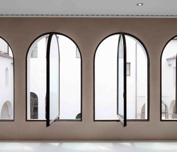 patinated antique look Windows